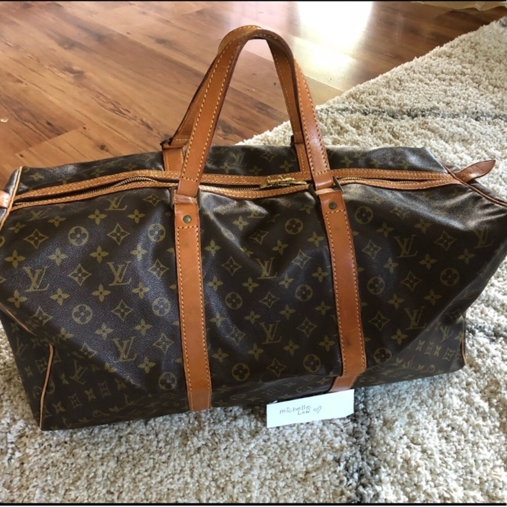 Authentic Louis Vuitton Sac Souple 55 - RESERVED🌈